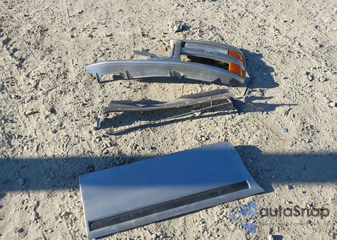 2000 GMC Savana Rv из США, поврежденный, VIN 1GDFG15R8Y1180218